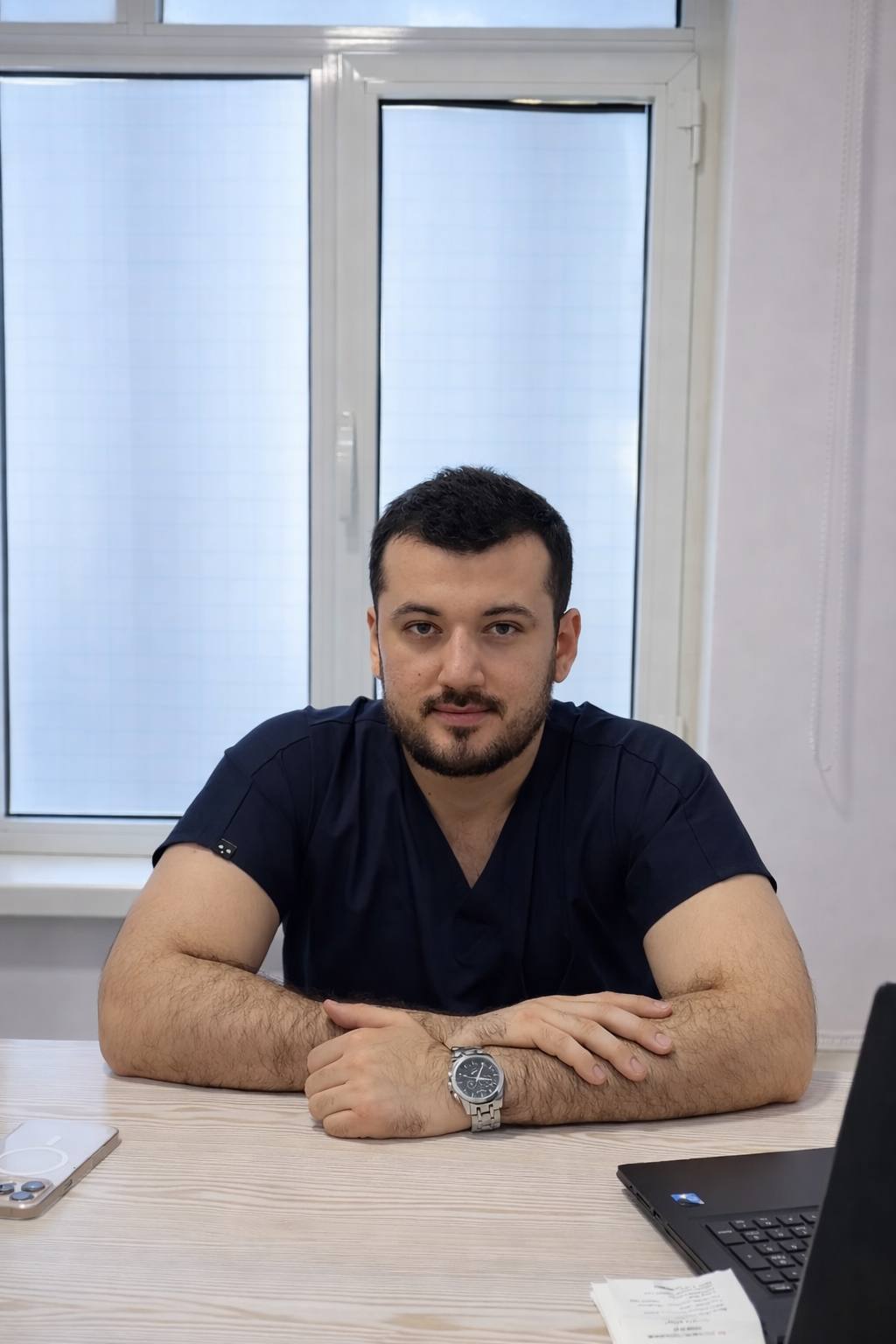  KESH MEDICAL PLAZA klinikasida LOR-xirurg  Aliev Aziz Mukhamadovich tashrif buyurmoqdalar.